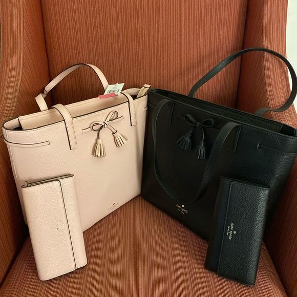 NWT: Kate Spade Pebbled Leather Top Handle Tote w/ tassel bow & matching wallet - Picture 2 of 2